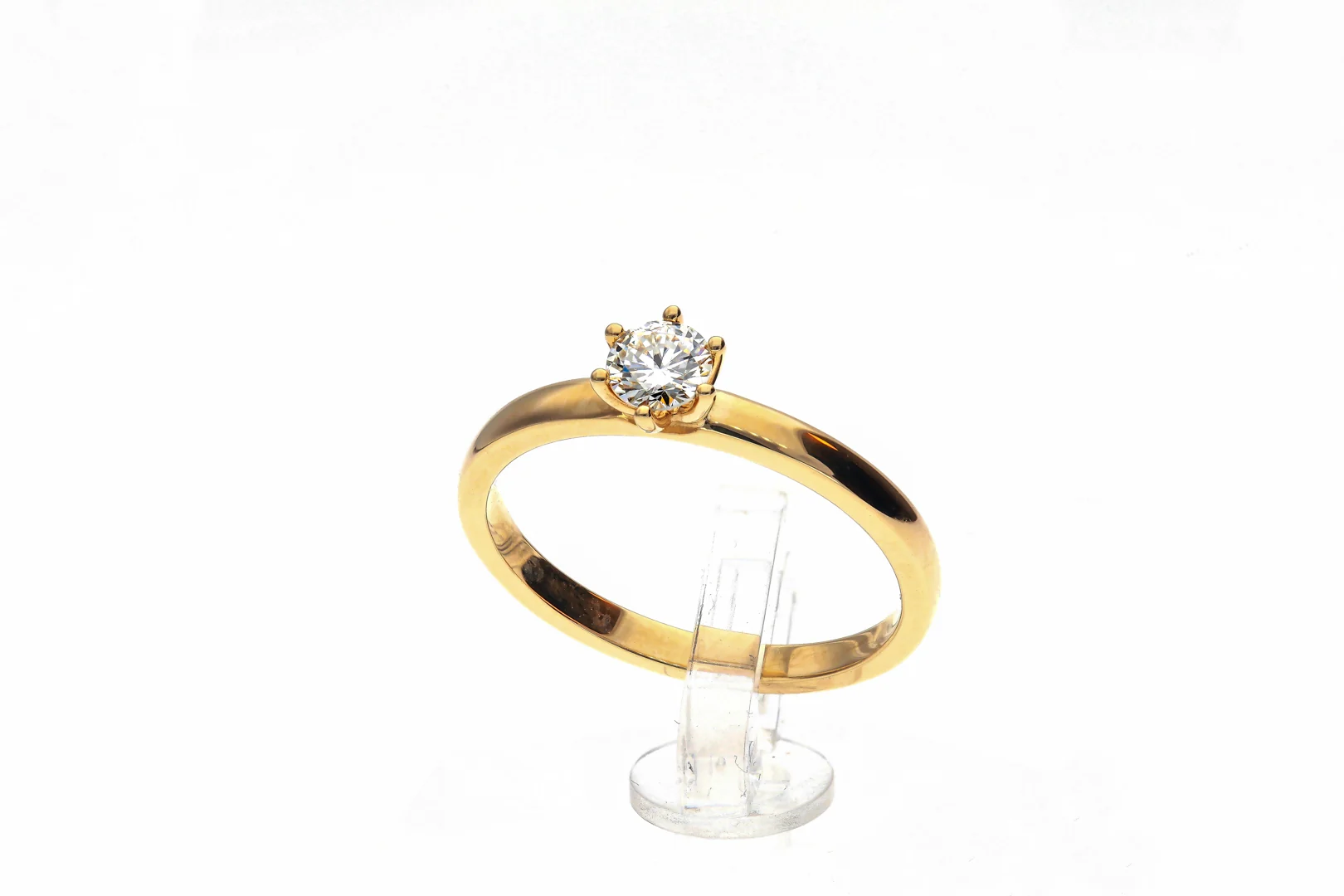 5003 – Front – 585er Goldring mit 0,30 ct Brillant